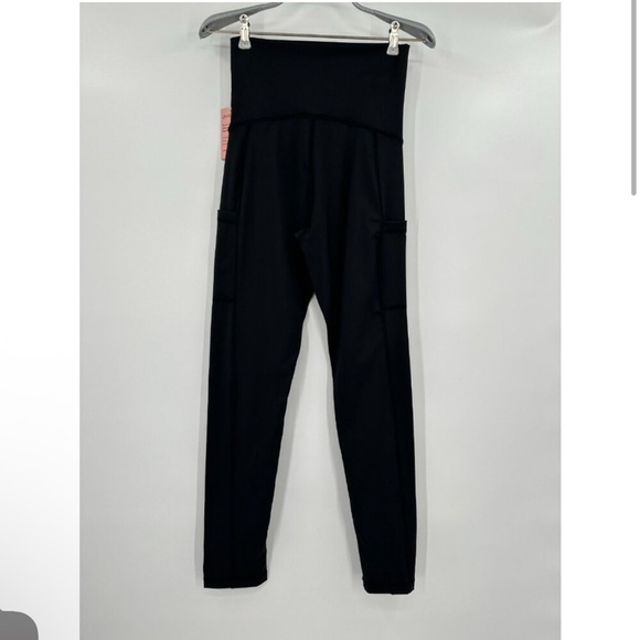 Performance Maternity & Postpartum Pocket Leggings 28” - Picture 5 of 6